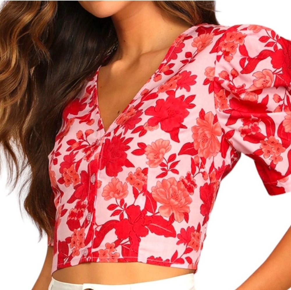 Lulu's Pink Blush cropped floral top Vacay Dreams